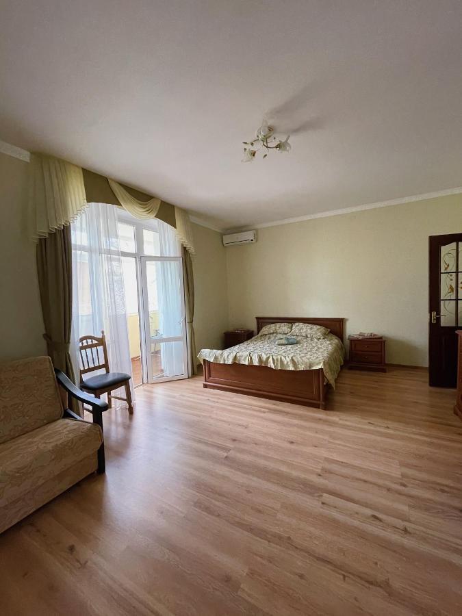 Аркадия Skadovsʼk Esterno foto